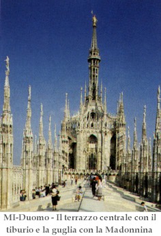 mi-duomo19.jpg (32119 byte)